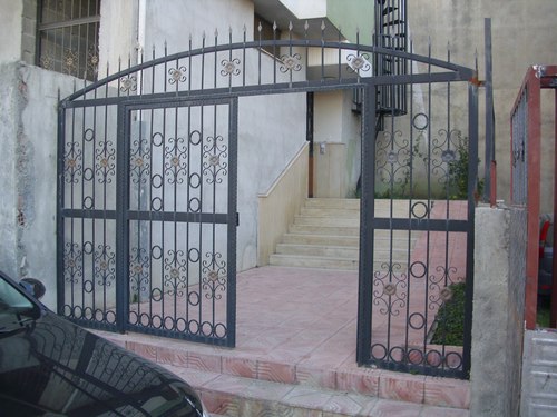 Selçuk Metal - Apartman Giriş Kapısı