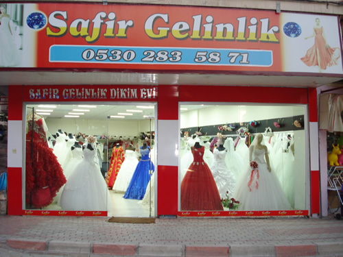 Safir Gelinlik - Gelinlik Tasarım ve Dikim Evi