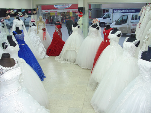 Safir Gelinlik Moda Evi