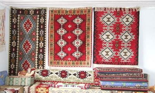 Kadirli Karatepe Kilimleri